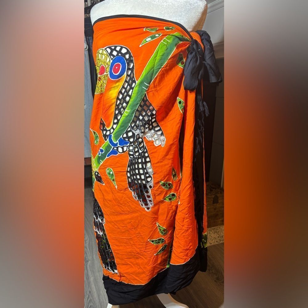 Pura Vida Costa Rica Tropical Toucan Beach Wrap with Fringe
EPC